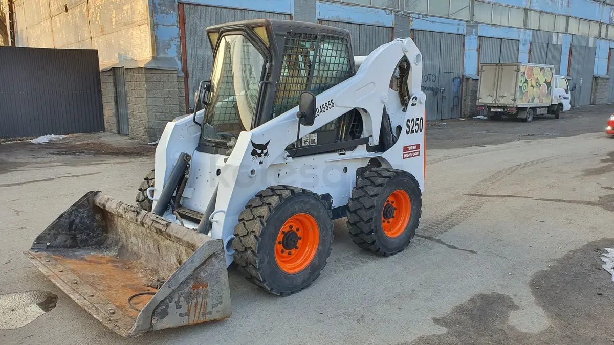 Минипогрузчик - фото 5