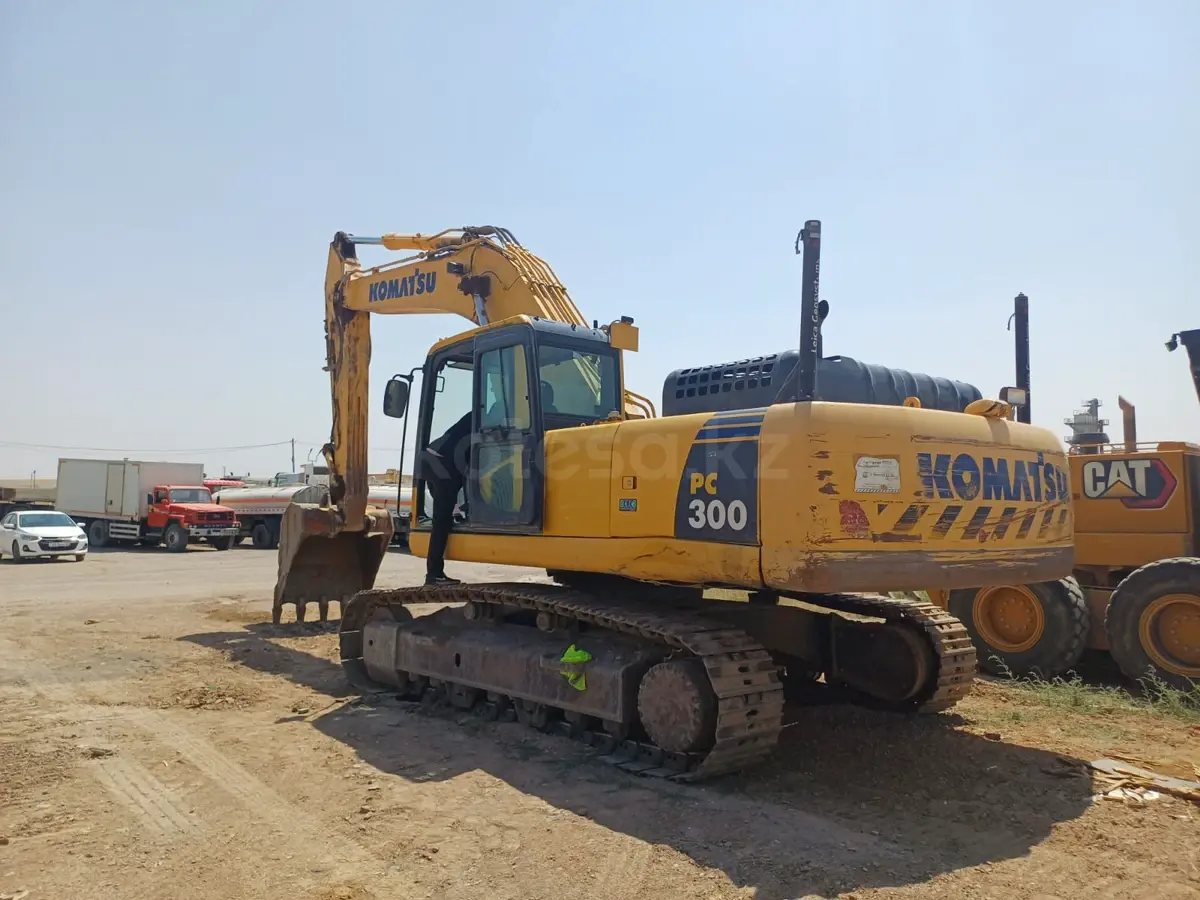 Гусеничный экскаватор - фото 5