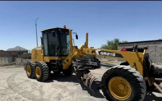 Каток, грейдер, тралл