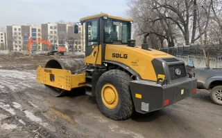 Грунтовый вибро-каток 18 тон