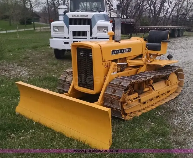 Аренда мини-бульдозера Shantui, Komatsu, Caterpillar — компактная планировка и земляные работы - фото 2