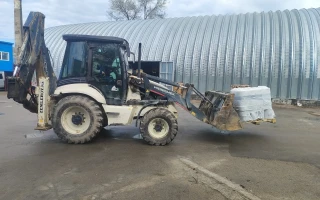 Услуги, аренда гидромолота, ямобура, экскаватора