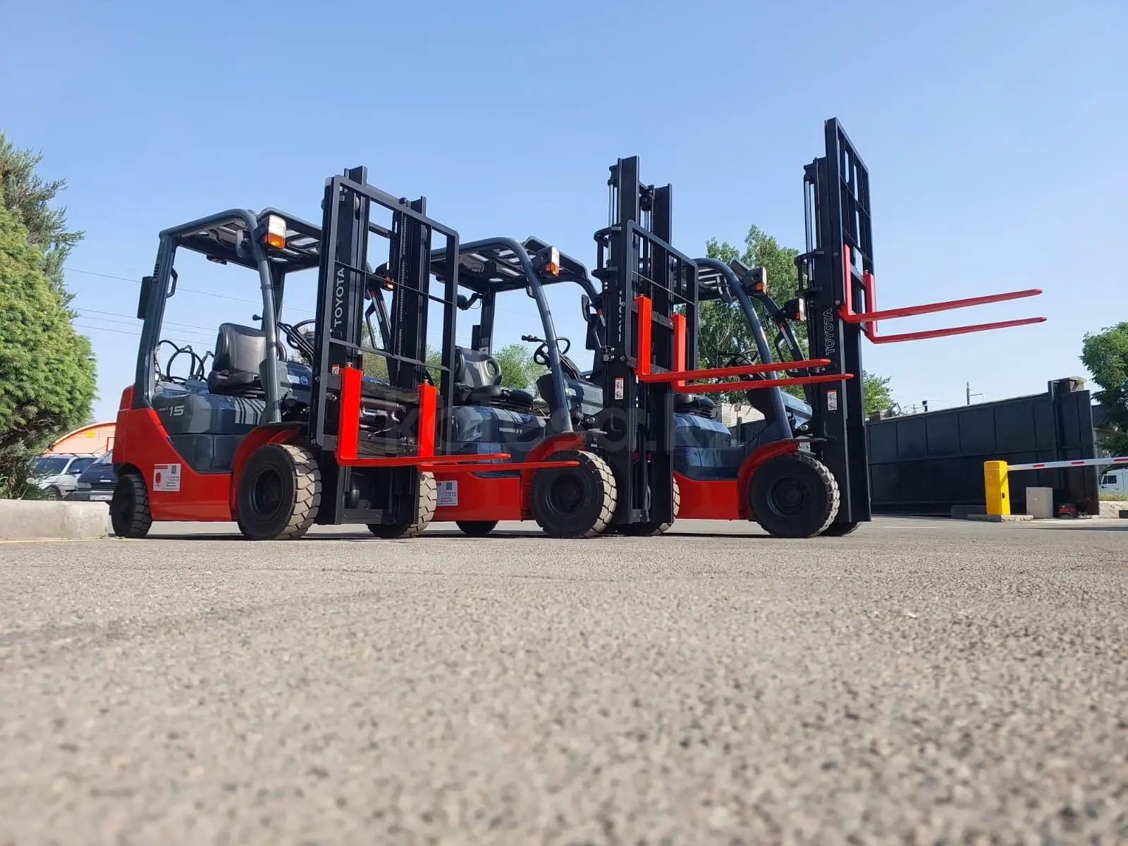 Аренда Японских вилочных погрузчиков от 1,5тонны до 3 тонн - фото 3