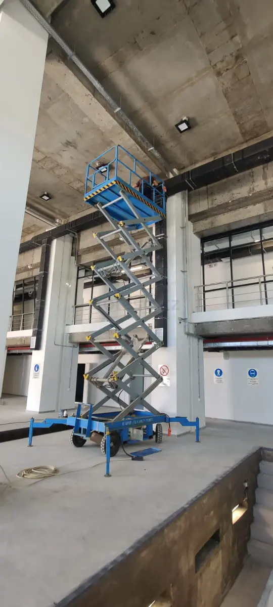 Ножничные подъемники 8, 12 метров - фото 2