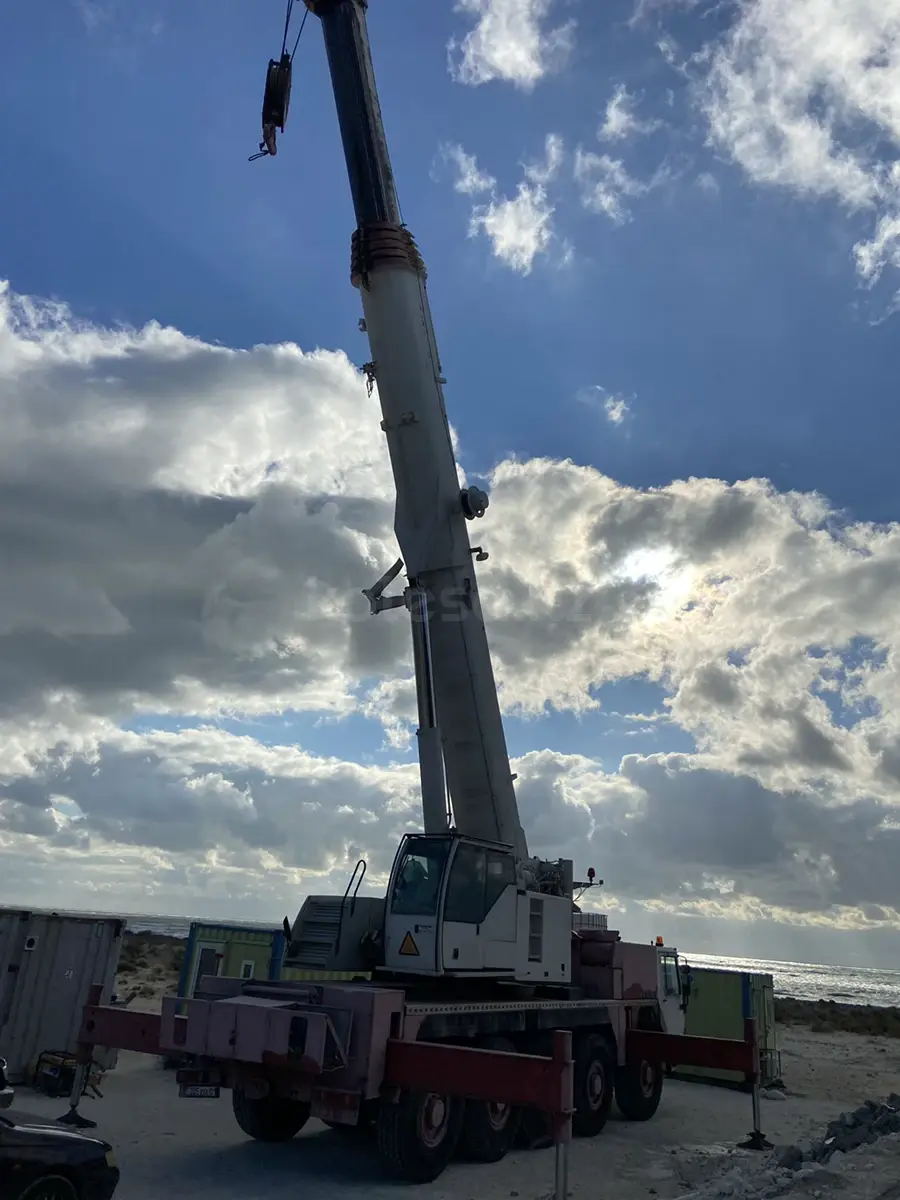 Автокран LTM 1100 2 грузоподьемностью сто тонн - фото 10