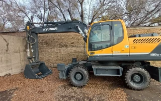 Экскаваторы с опытными операторами