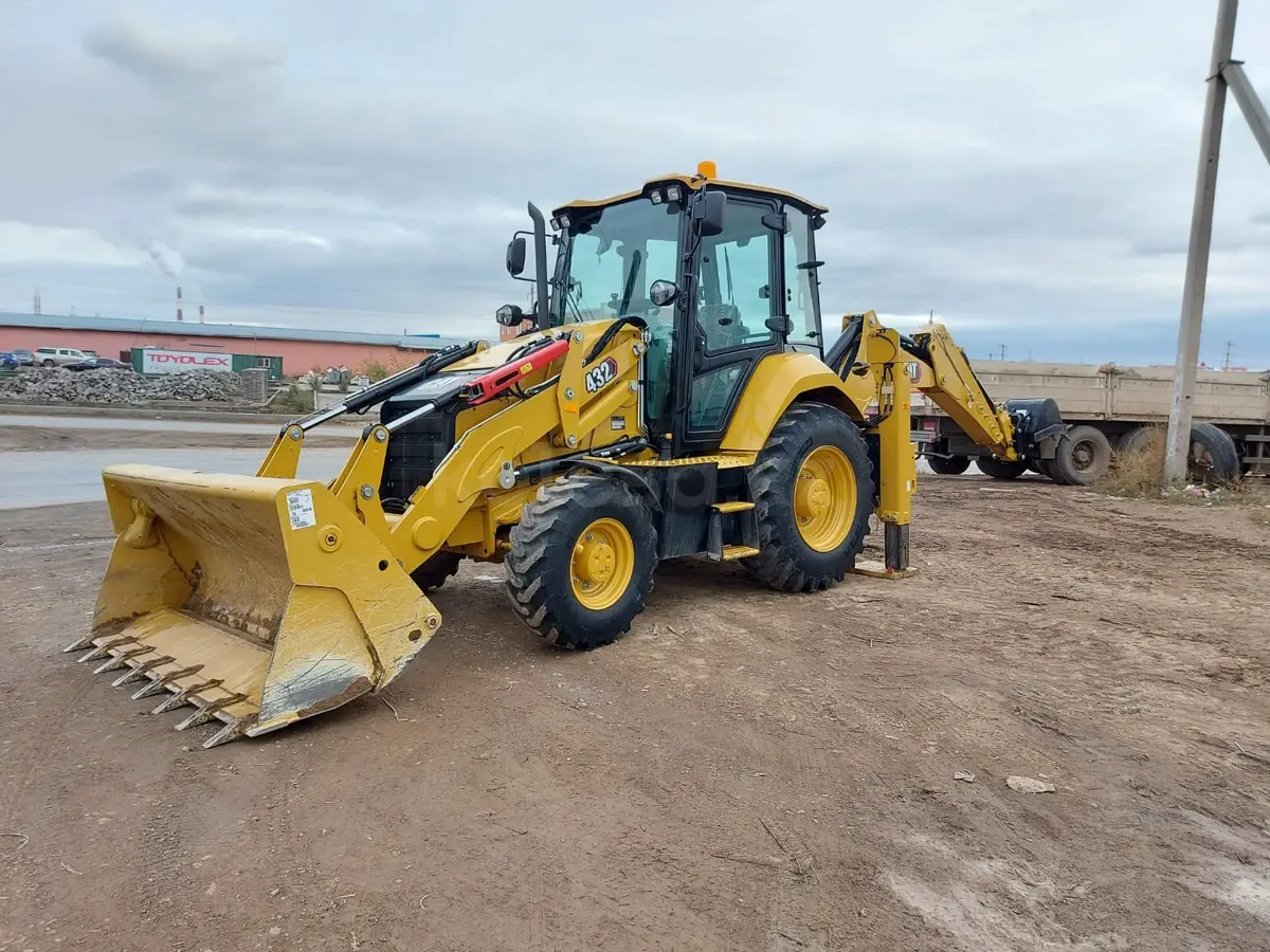 Экскаватор погрузчик Jcb3cx., CAT432 - фото 2