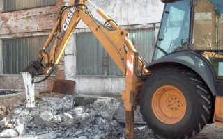 Экскаватор-погрузчик. Гидромолот. БуроЯм.