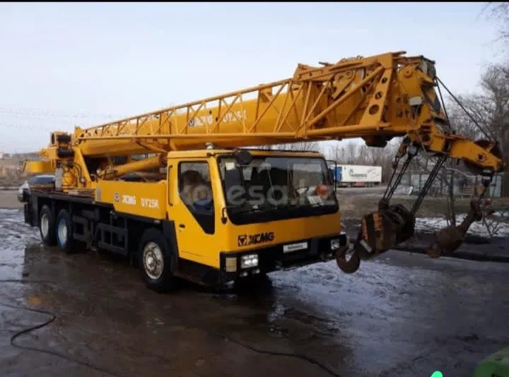 Услуги автокрана XCMG 25K 24/7 - фото 3