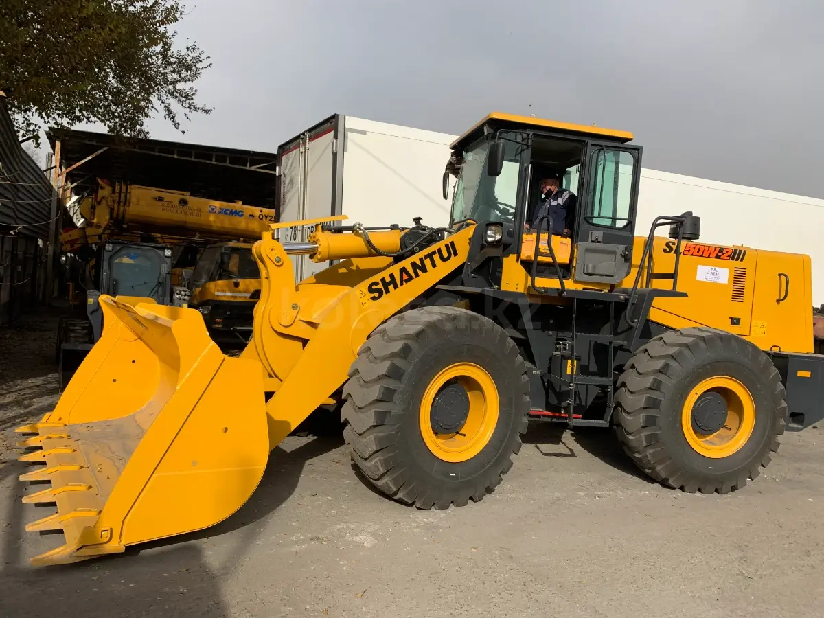 Фронтальный погрузчик 3 куб - фото 4