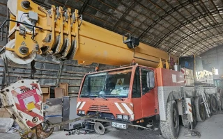 Автокран TEREX DEMAG 1100T