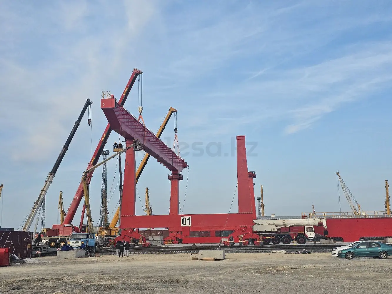 Автокран TEREX DEMAG 1100T - фото 2