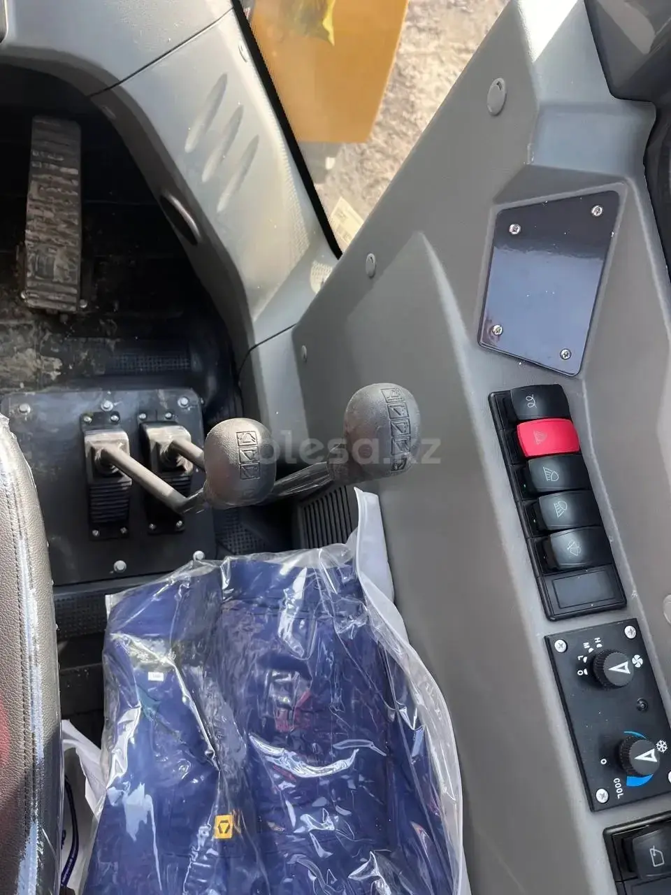 Аренда Фронтального Погрузчика на длительный срок 1, 8 м3 и 3м3 - фото 4